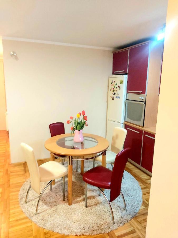 Ino 99 Apartamento Užice Exterior foto