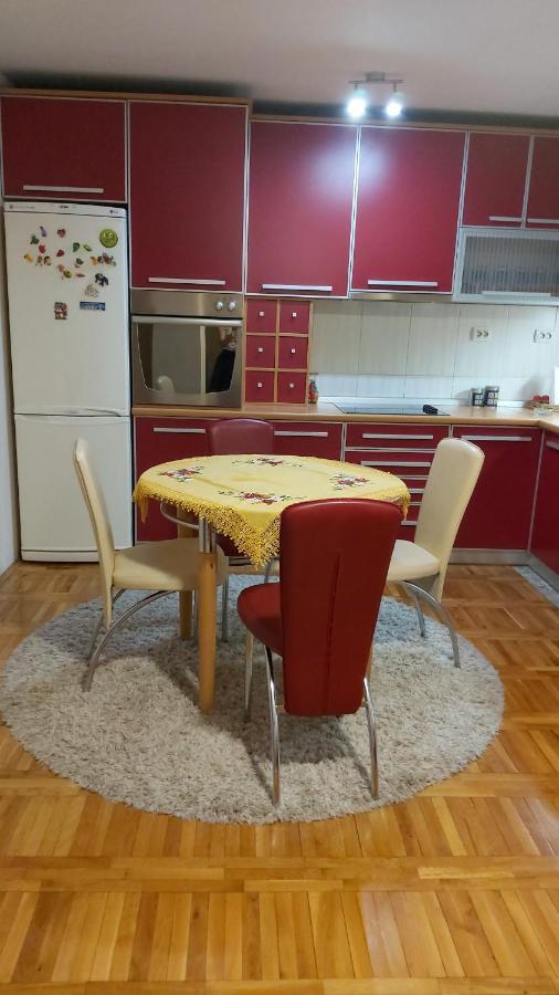 Ino 99 Apartamento Užice Exterior foto