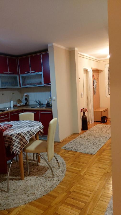 Ino 99 Apartamento Užice Exterior foto