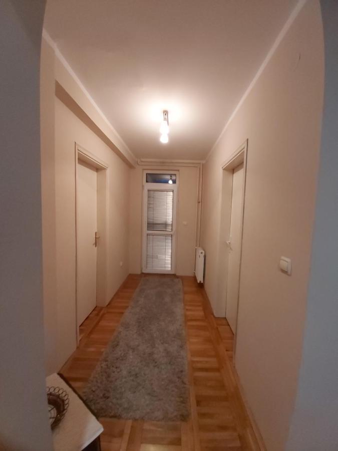 Ino 99 Apartamento Užice Exterior foto