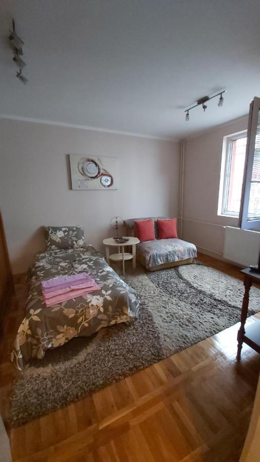 Ino 99 Apartamento Užice Exterior foto