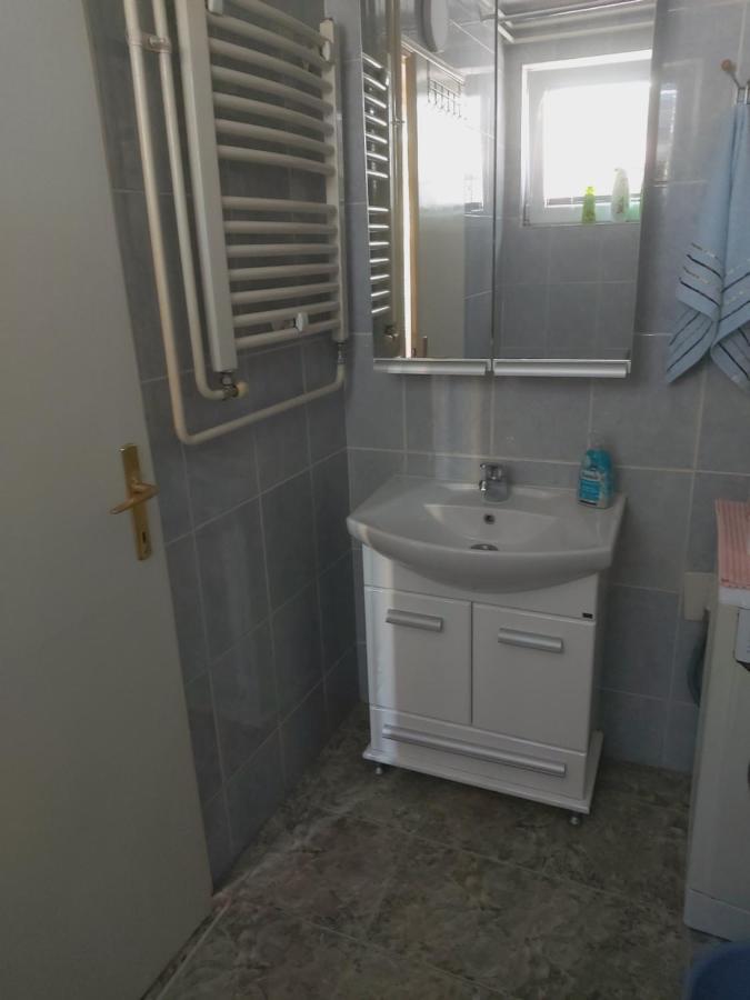 Ino 99 Apartamento Užice Exterior foto